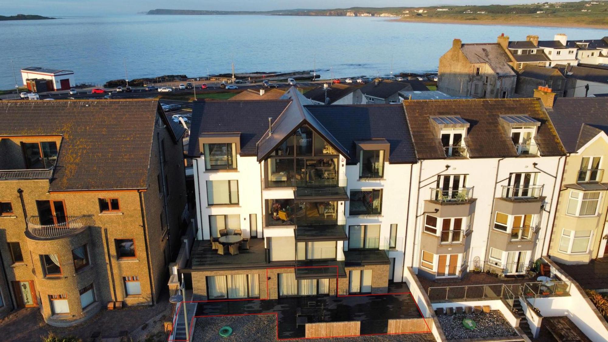 The North Cove, 20M To The Sea, Modern Studio Apartment Portrush Εξωτερικό φωτογραφία