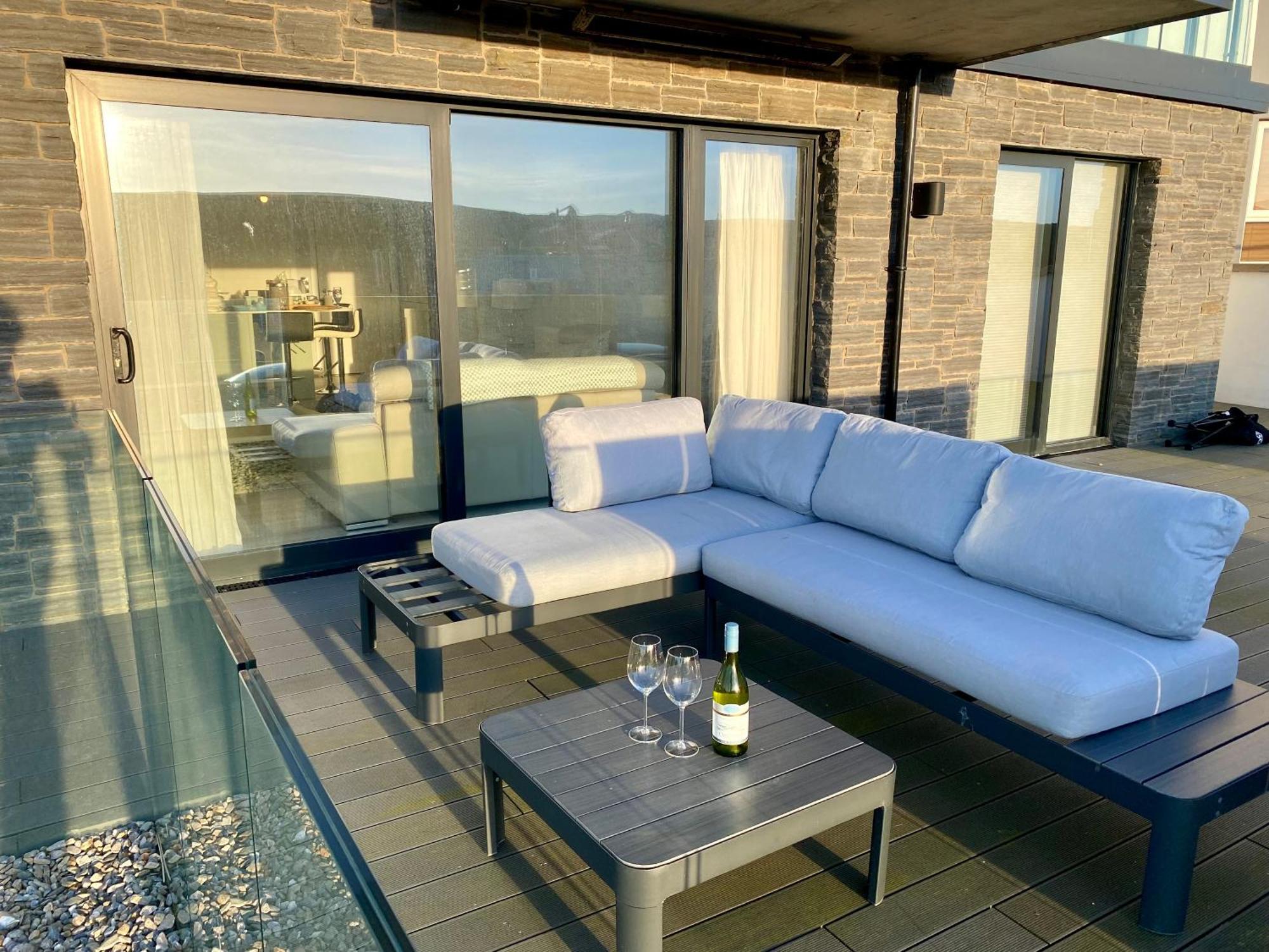 The North Cove, 20M To The Sea, Modern Studio Apartment Portrush Εξωτερικό φωτογραφία